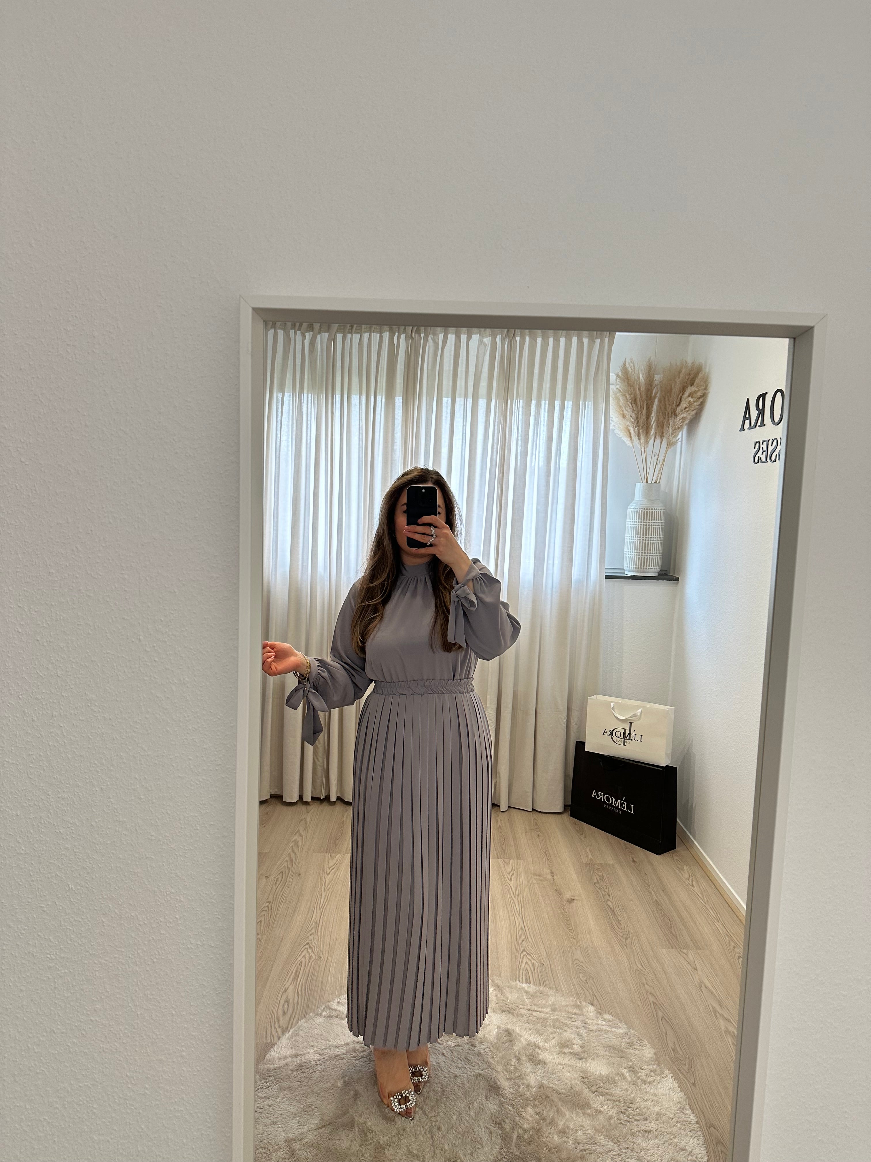 Lèmora Dresses