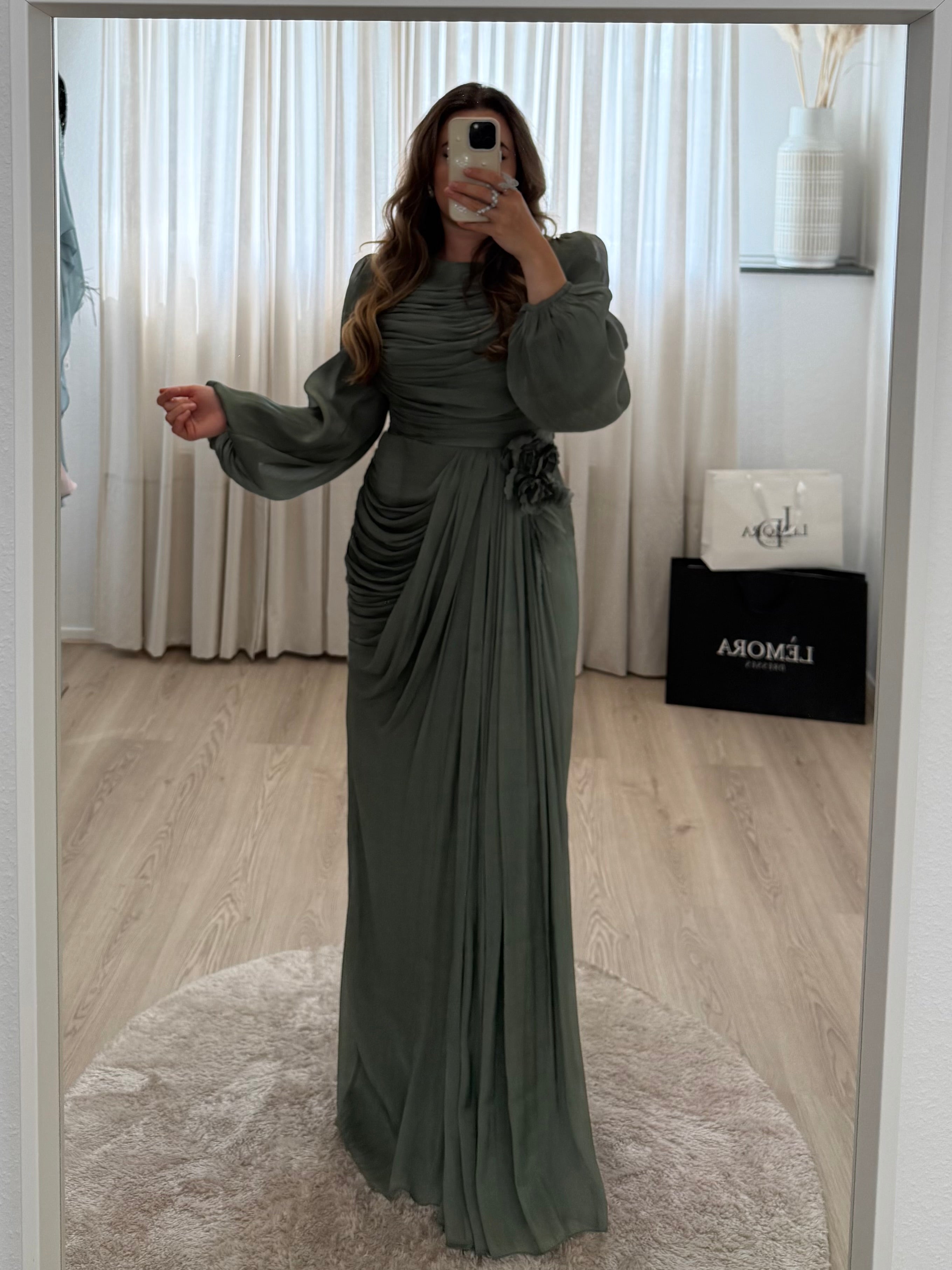 Lèmora Dresses