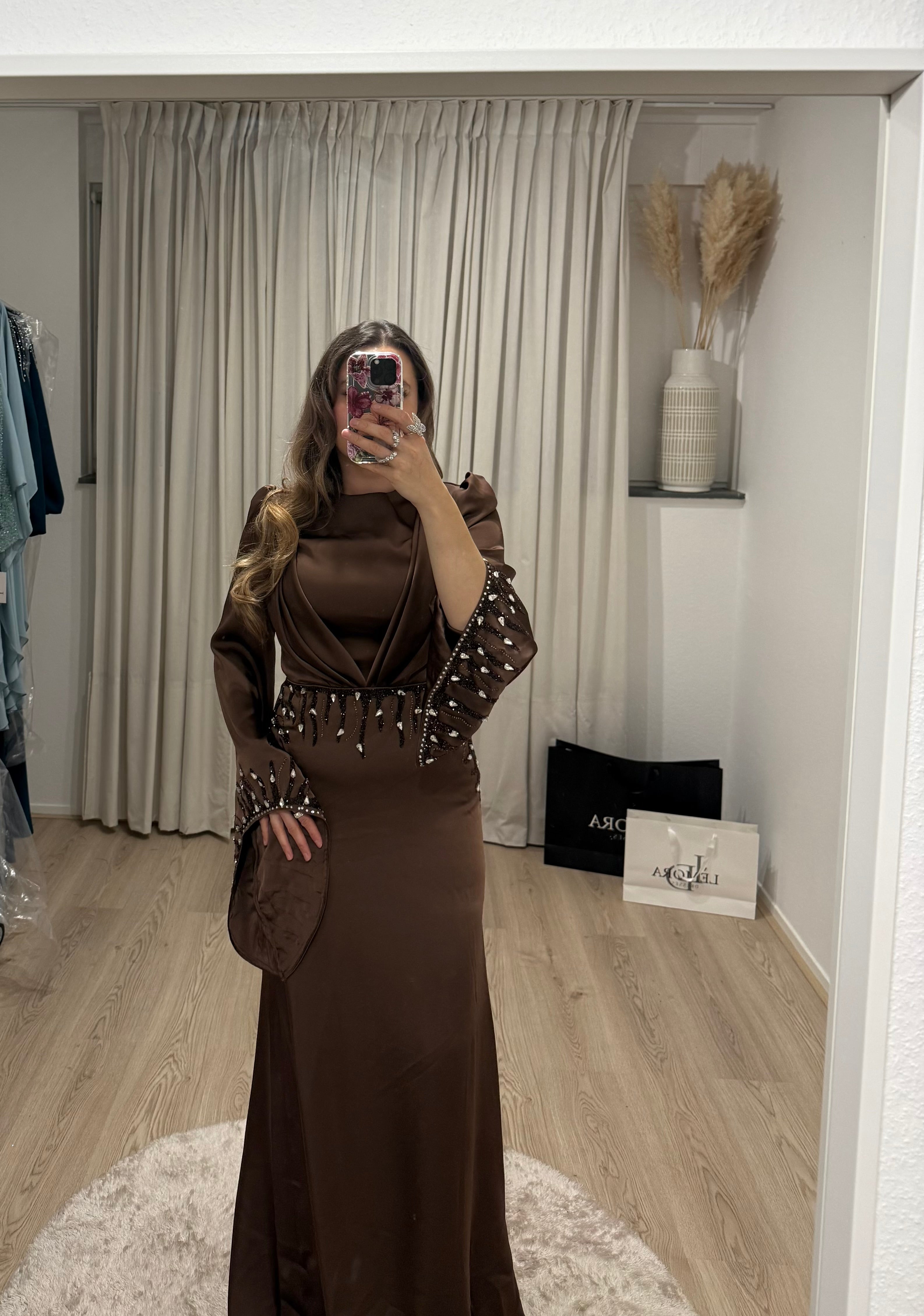 Lèmora Dresses