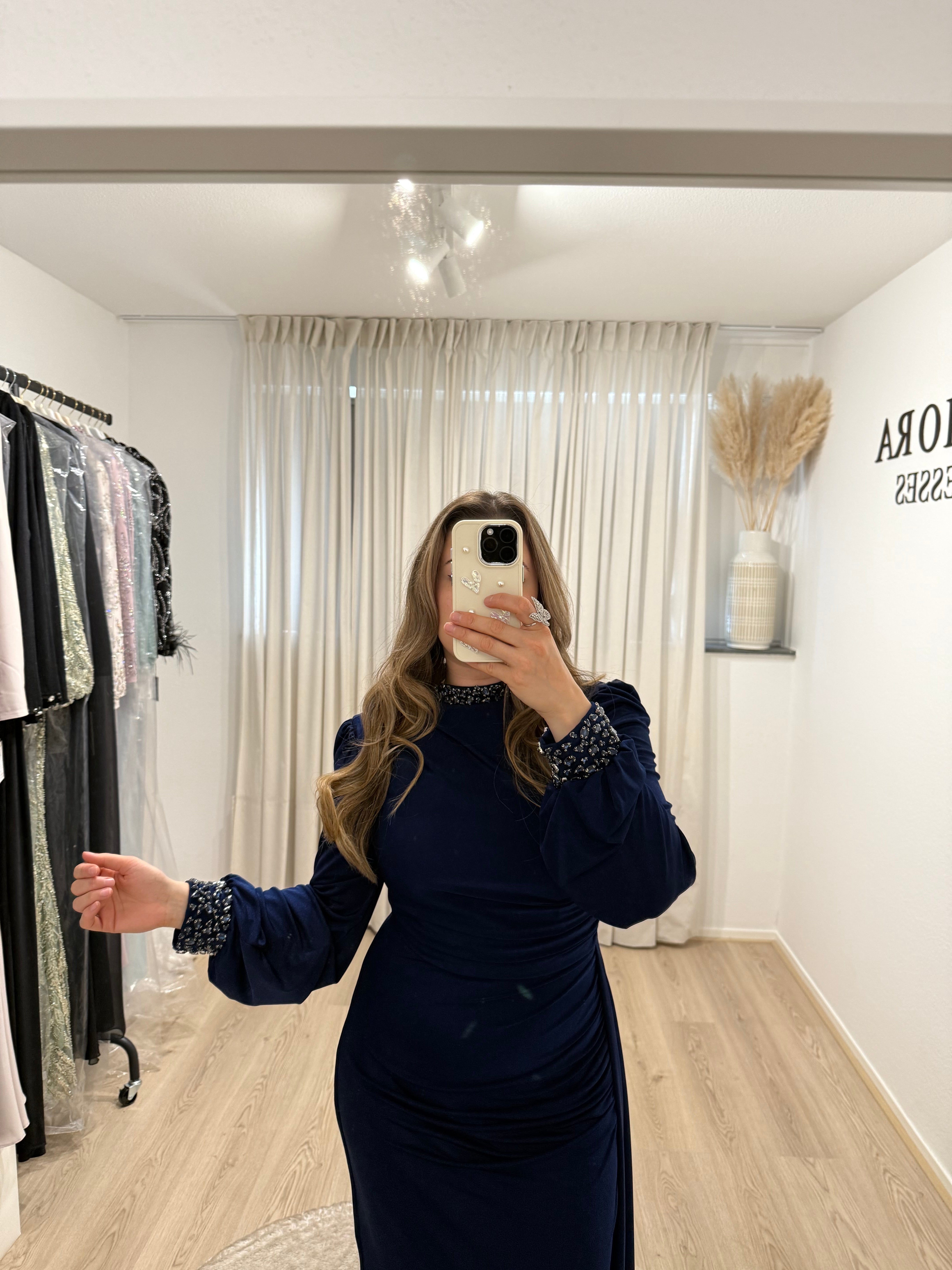 Lèmora Dresses