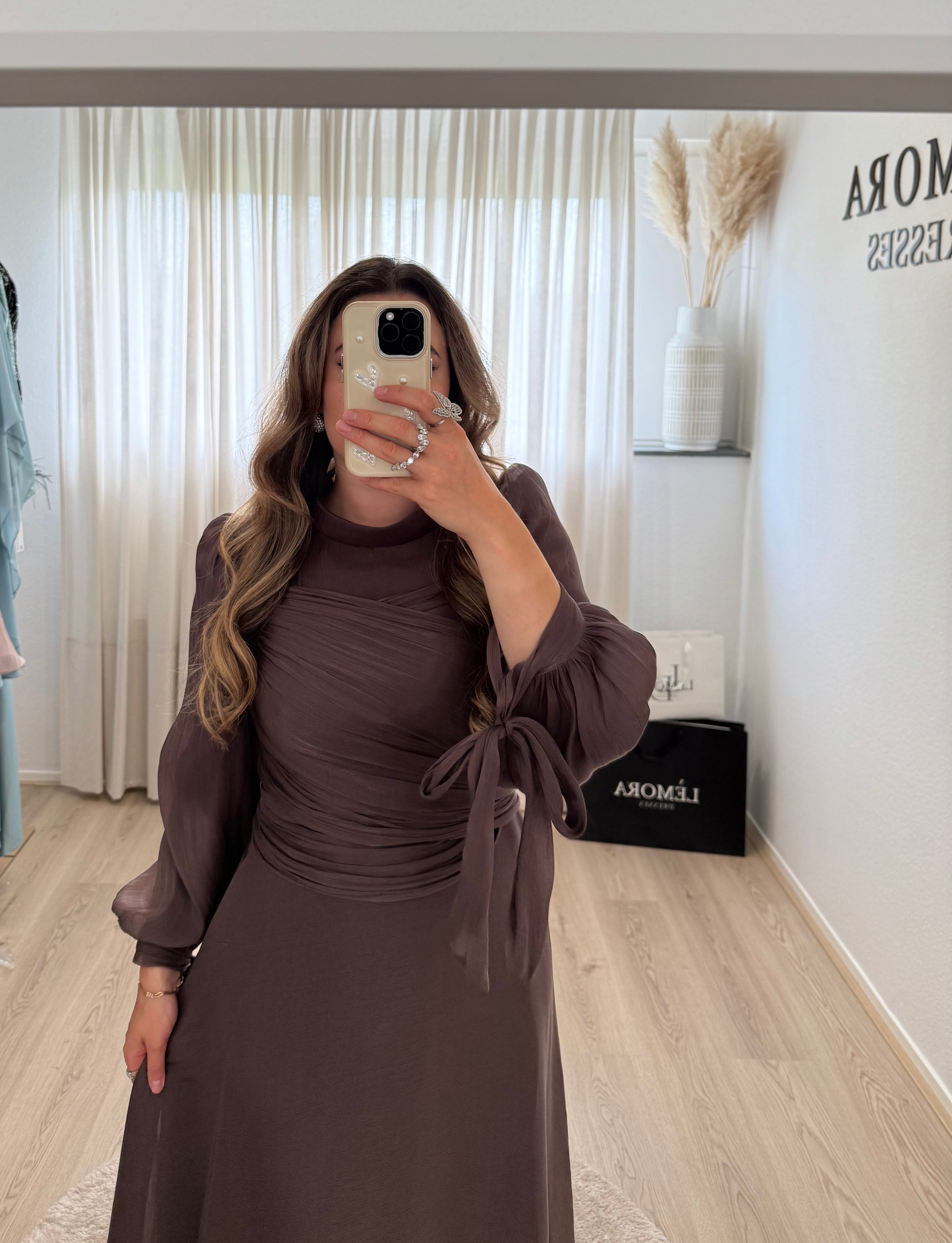 Lèmora Dresses