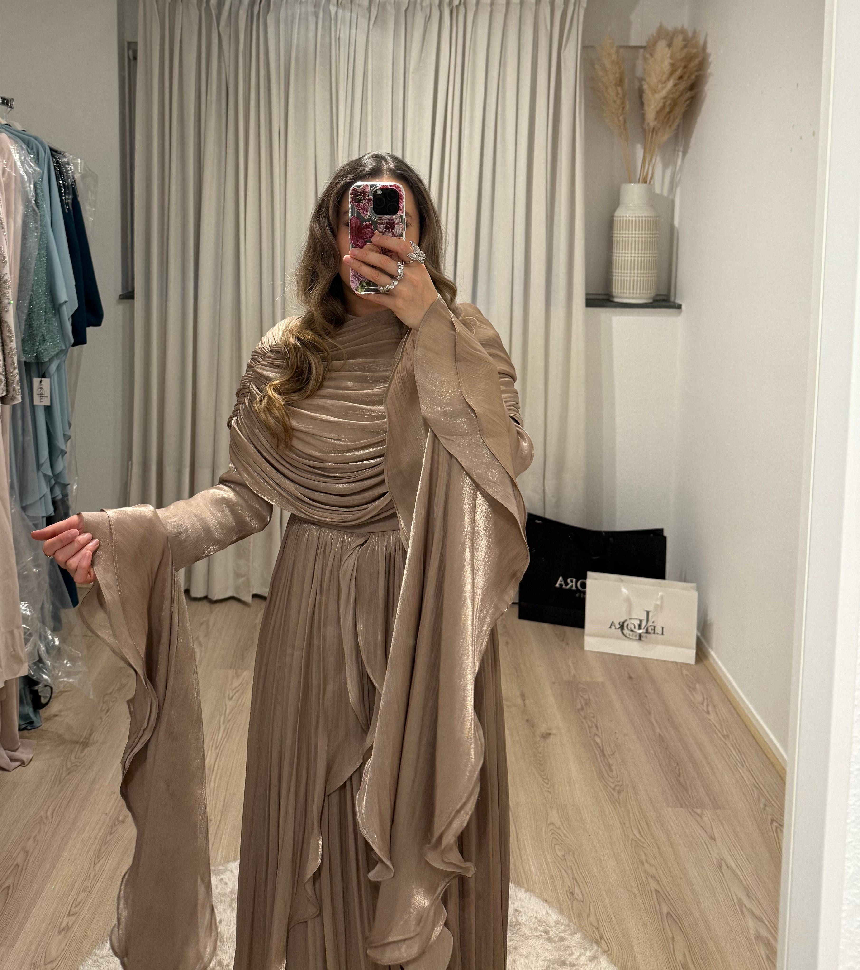 Lèmora Dresses