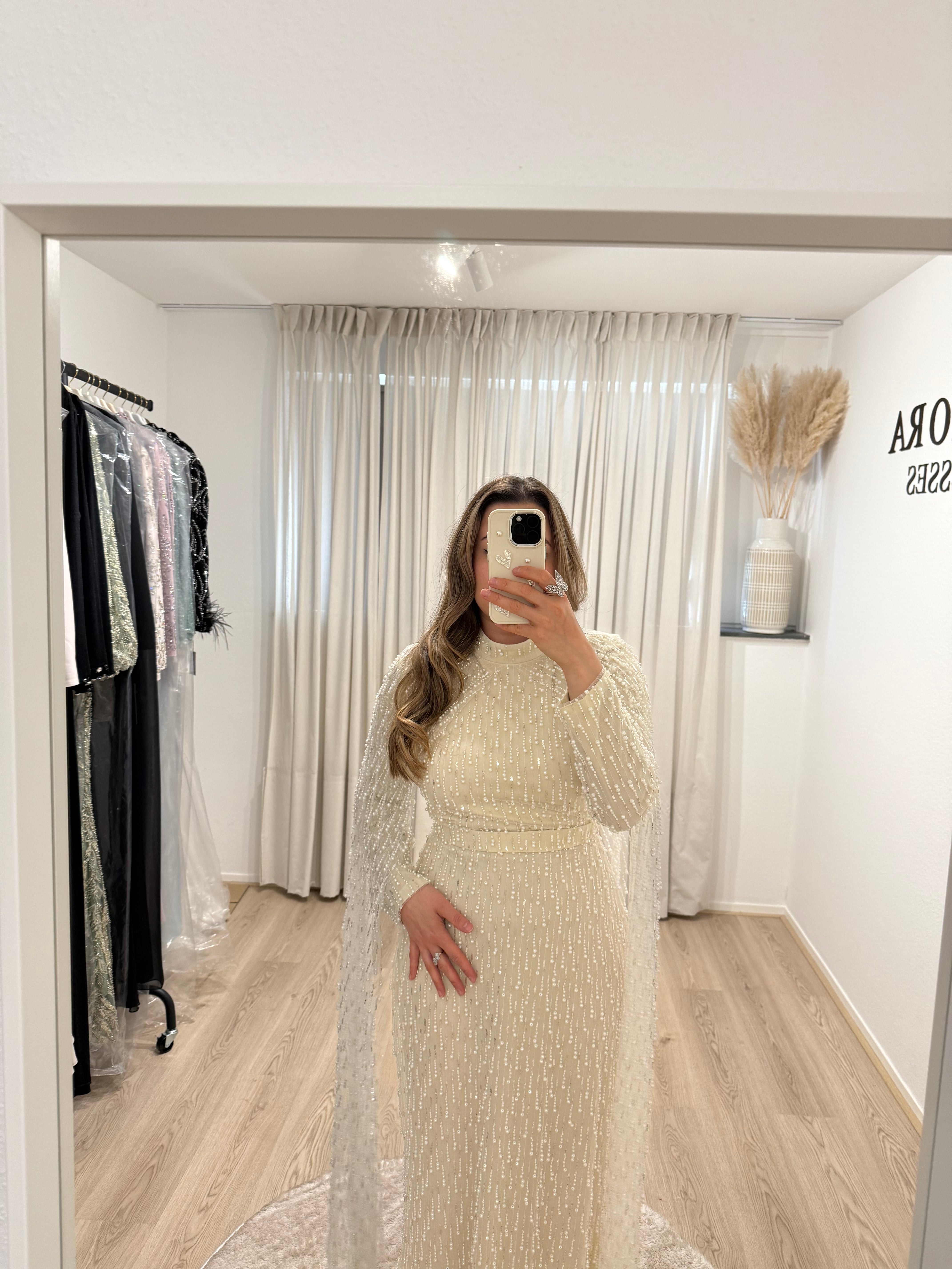 Lèmora Dresses