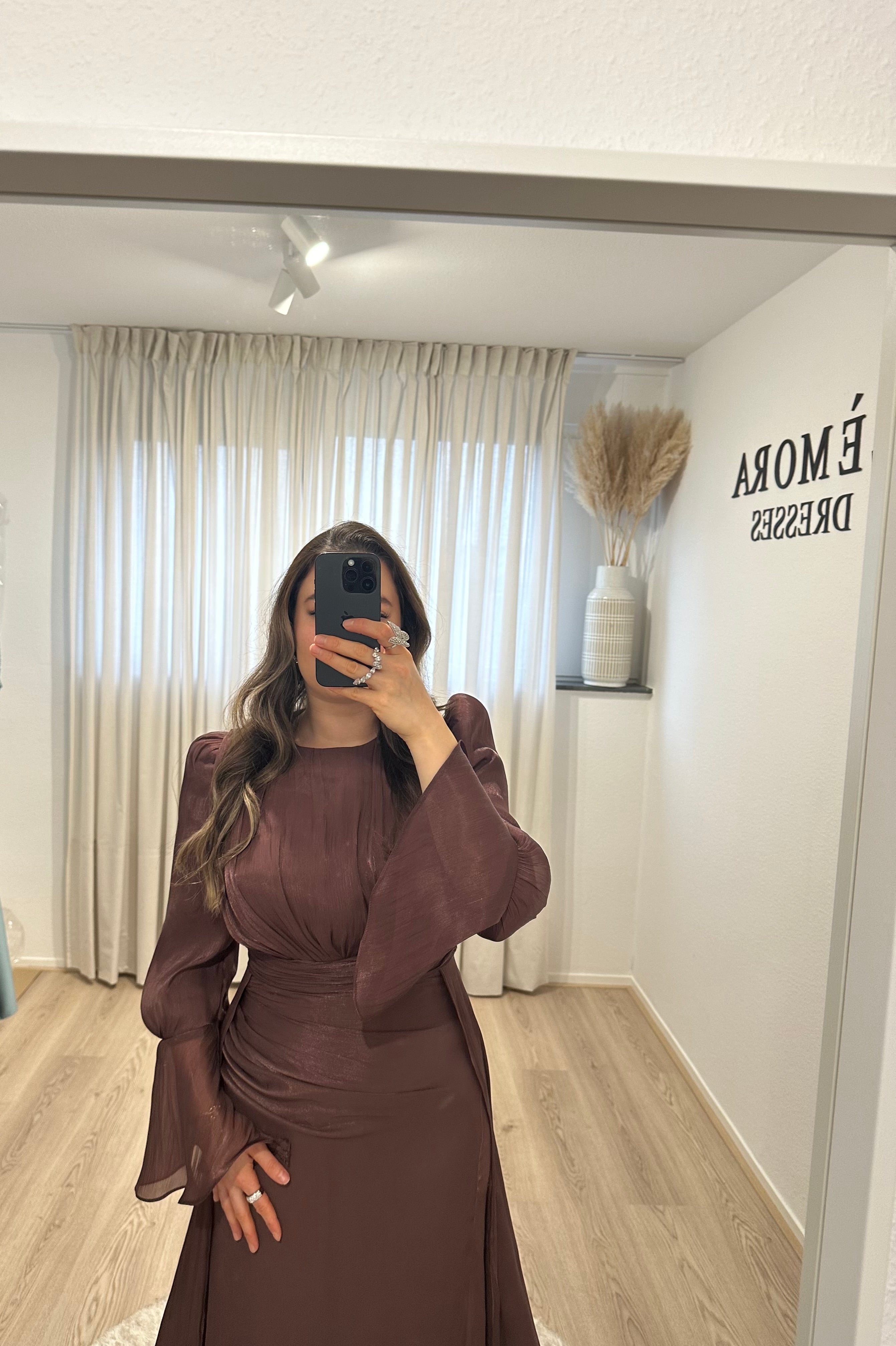 Lèmora Dresses