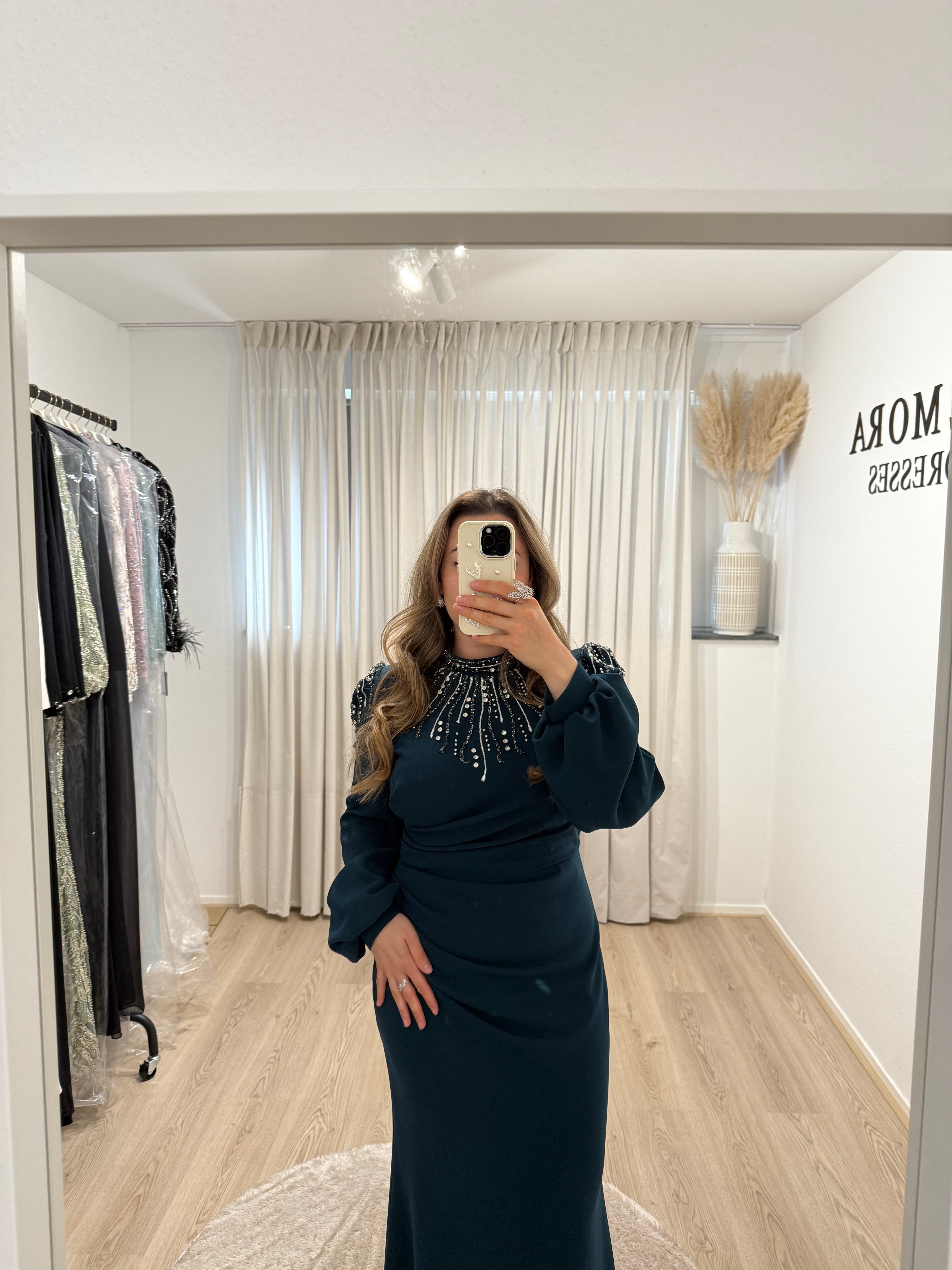 Lèmora Dresses