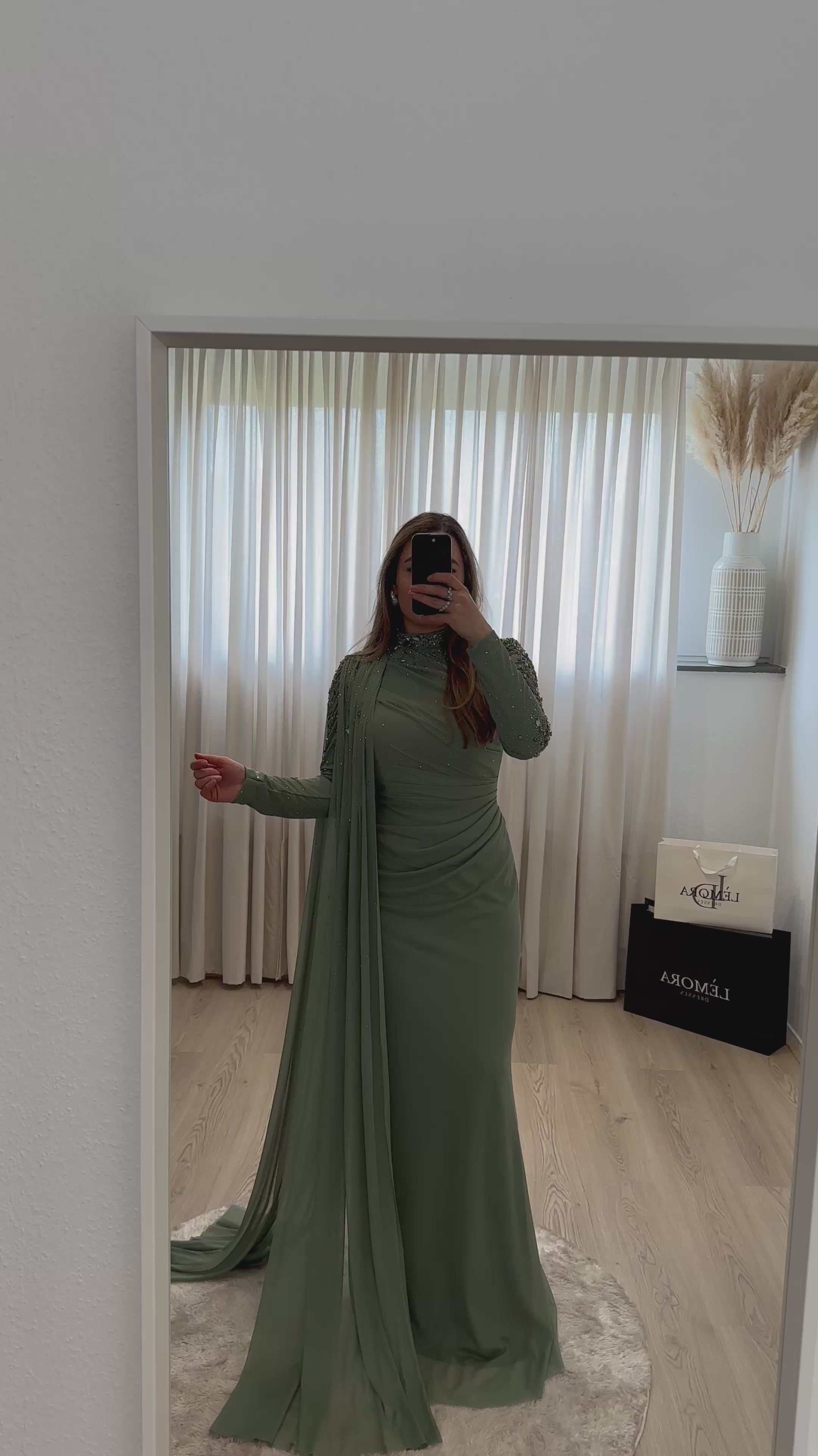 Lèmora Dresses