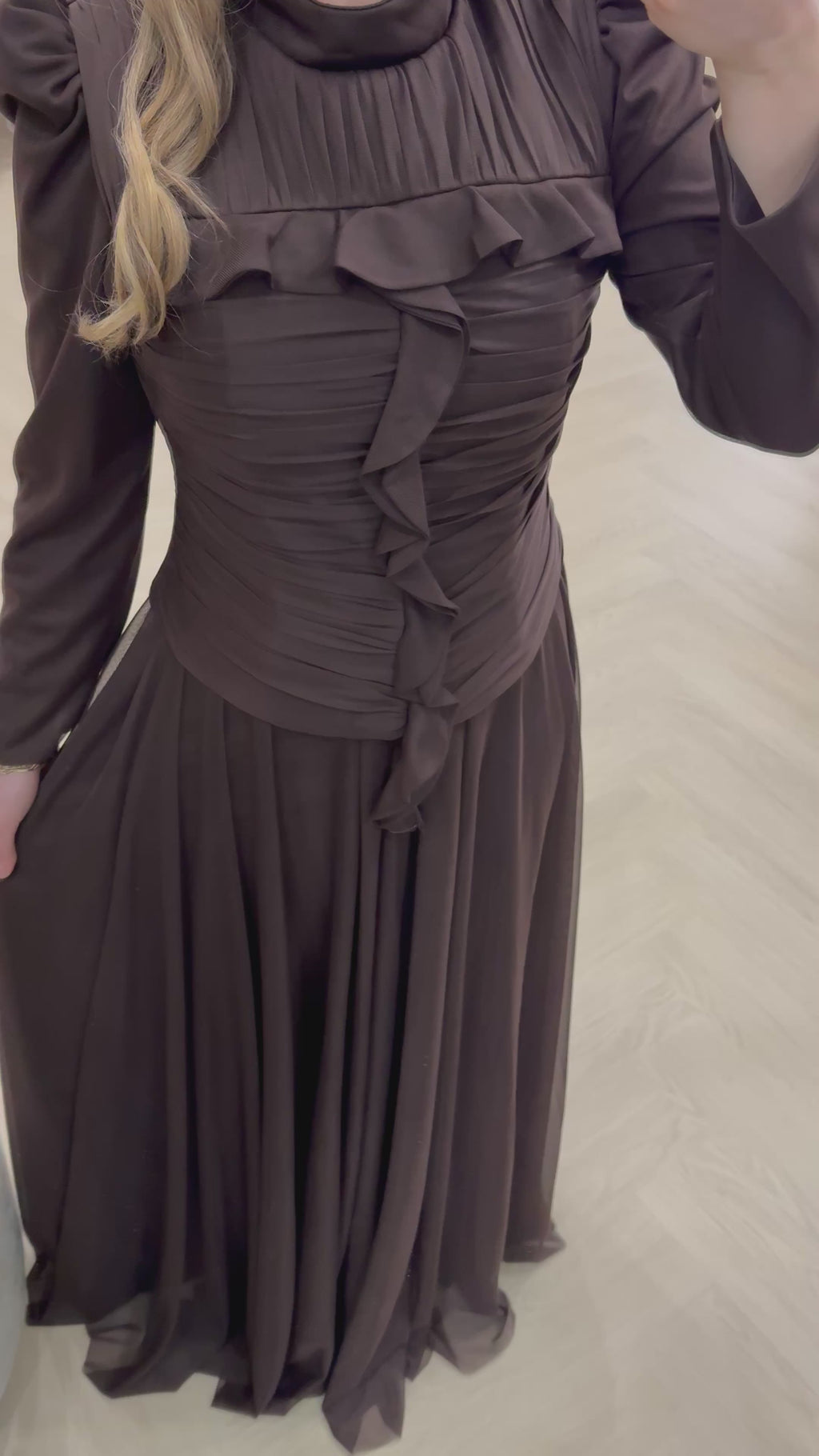 LAYLA DRESS
