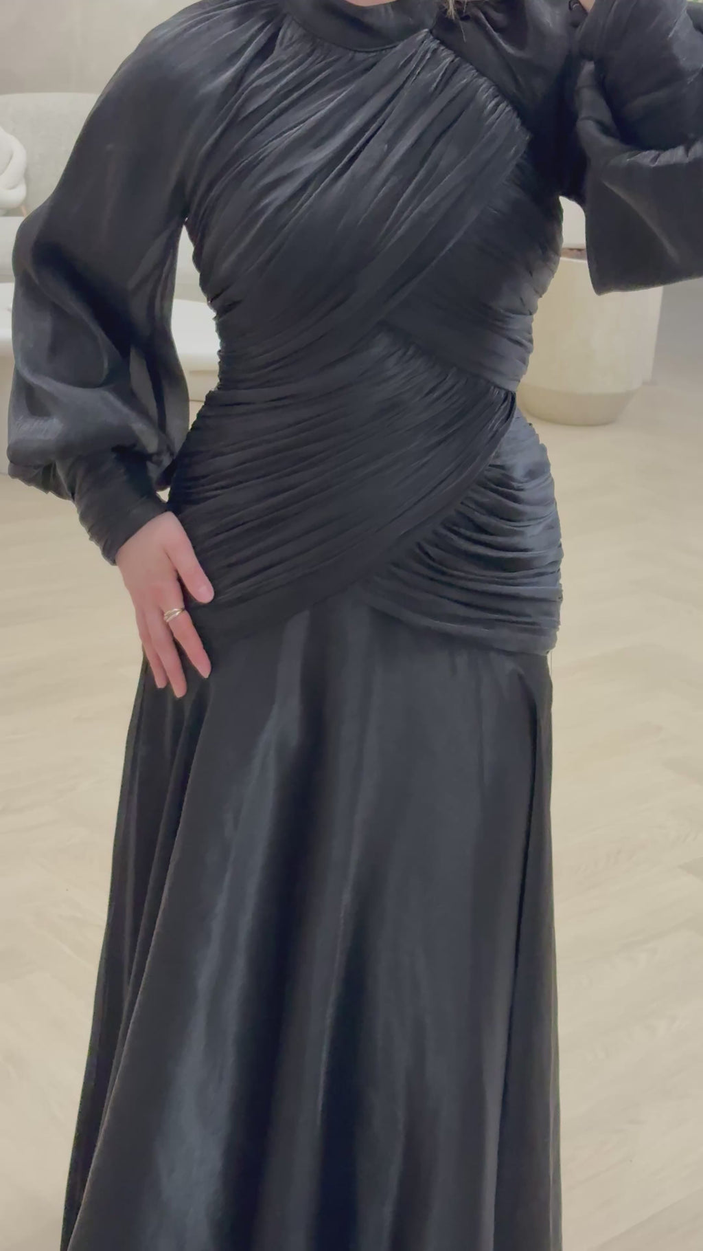 LAYAN DRESS